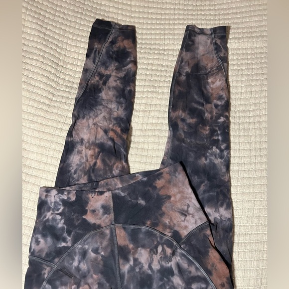 lululemon athletica Pants - lululemon diamond dye unlimit leggings
